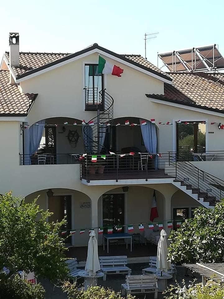 Apartament Casa Di Livia SantʼAnna Arresi Zewnętrze zdjęcie