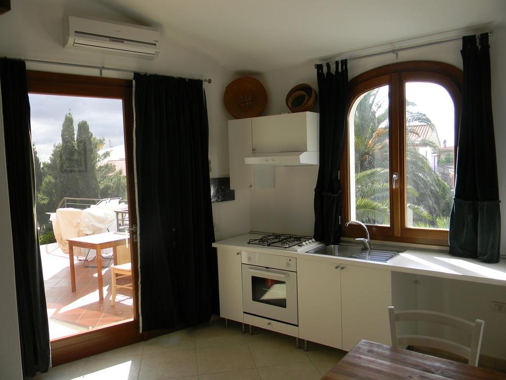 Apartament Casa Di Livia SantʼAnna Arresi Zewnętrze zdjęcie