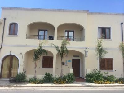 Apartament Casa Di Livia SantʼAnna Arresi Zewnętrze zdjęcie
