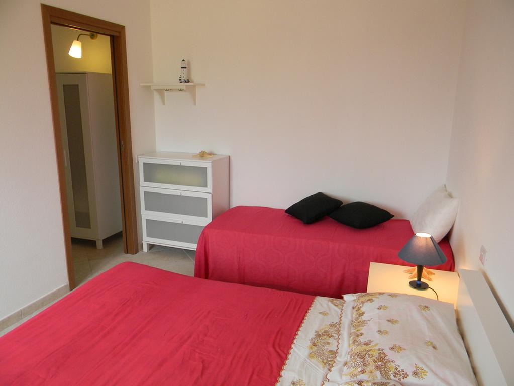 Apartament Casa Di Livia SantʼAnna Arresi Zewnętrze zdjęcie